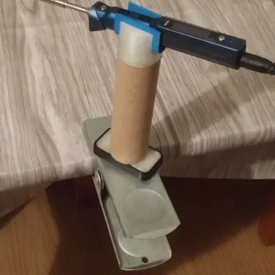 Giá đỡ hàn có nam châm và ống giấy 28mm