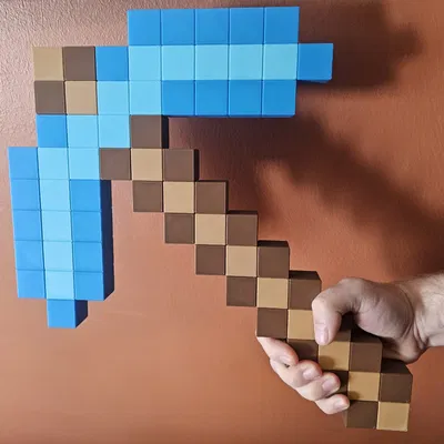 Cúp khai thác kim cương Minecraft kích thước gần thật