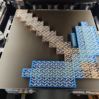 Cúp khai thác kim cương Minecraft kích thước gần thật