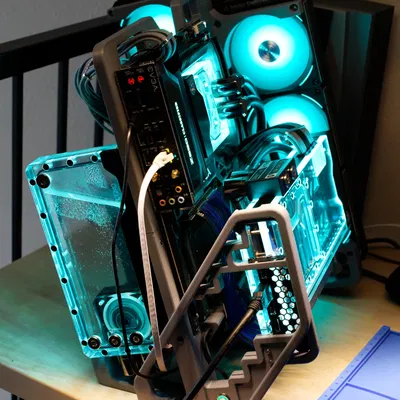 Khung máy tính mở 4 (OPF-4) với thiết kế cải tiến