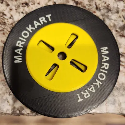 Bánh xe trang phục Mario Kart cho bé trai