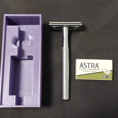 Hộp dao cạo tiện lợi cho du lịch Razorbox