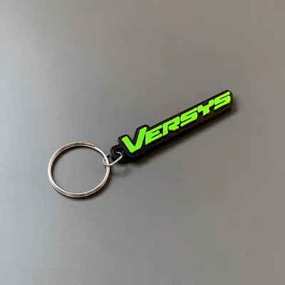 Móc khóa Kawasaki Versys với thiết kế đơn giản và dễ dàng