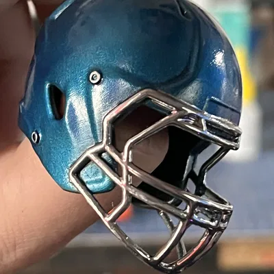 Mũ bảo hiểm bóng đá in bằng nhựa resin nhỏ