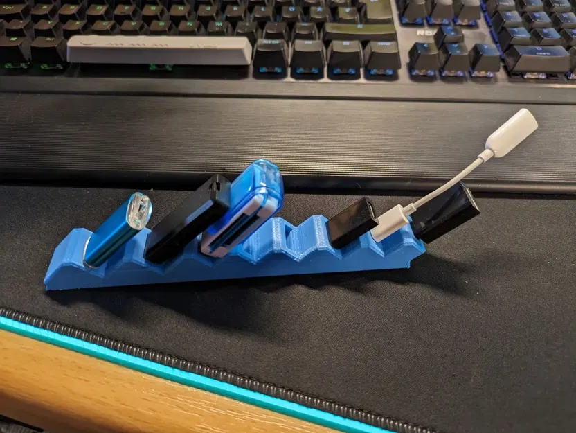 Giá đỡ USB dọc cho Skadis với USB-C - REMIX treo tường - Image 2