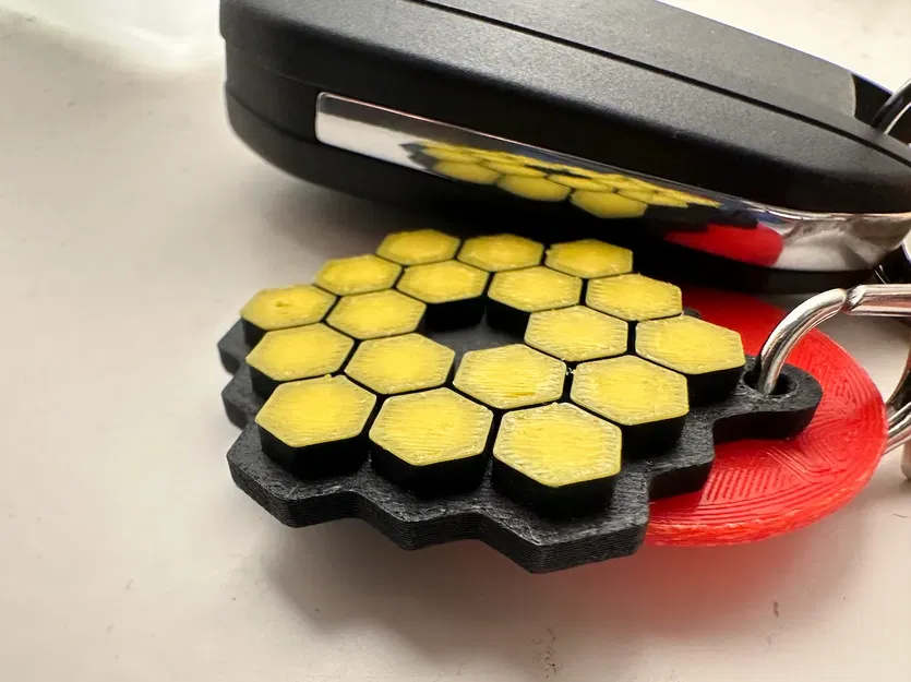 Móc khóa gương chính của kính viễn vọng James Webb - Image 1