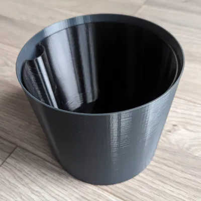 Chậu cây tròn đơn giản cho không gian sống