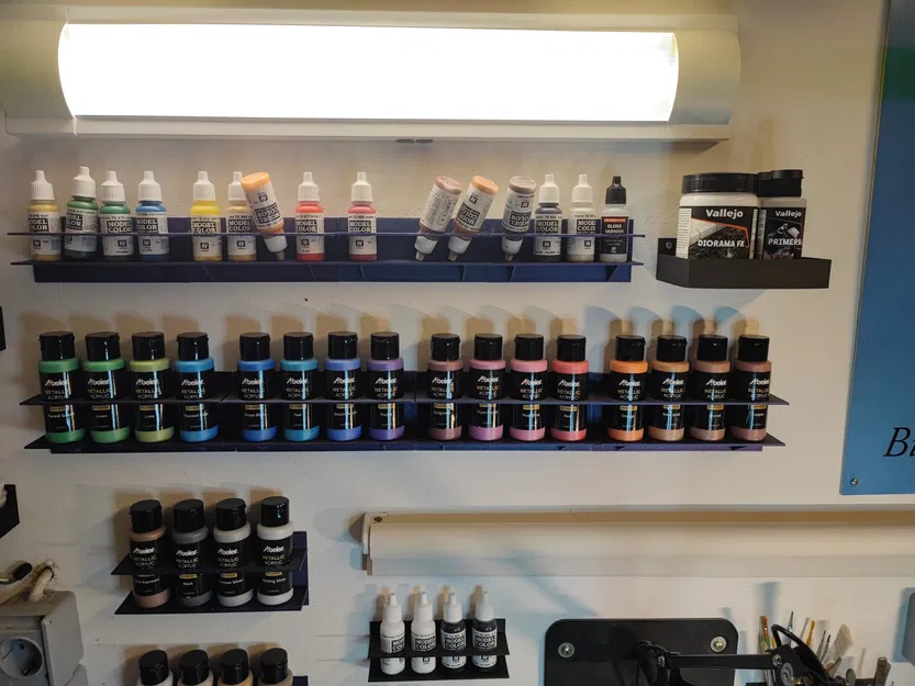 Giá đỡ chai màu acrylic Vallejo 17ml - Image 2