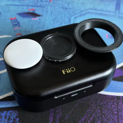 Giá đỡ AirTag gắn bằng keo và vít