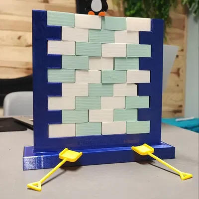 Bức tường với chú pingouin vui nhộn