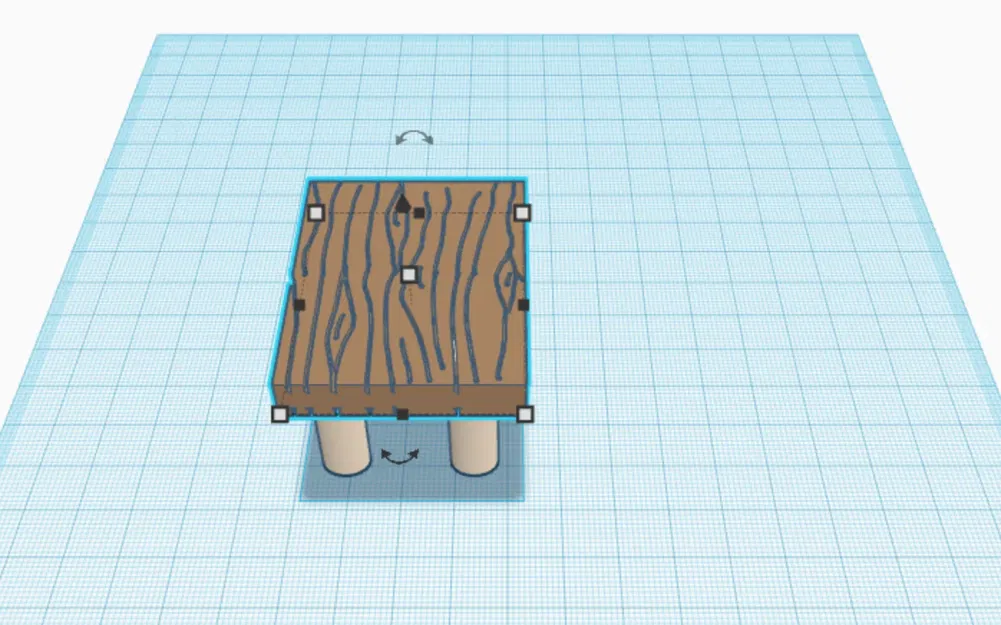 Bàn kỳ quái đơn giản - Image 1