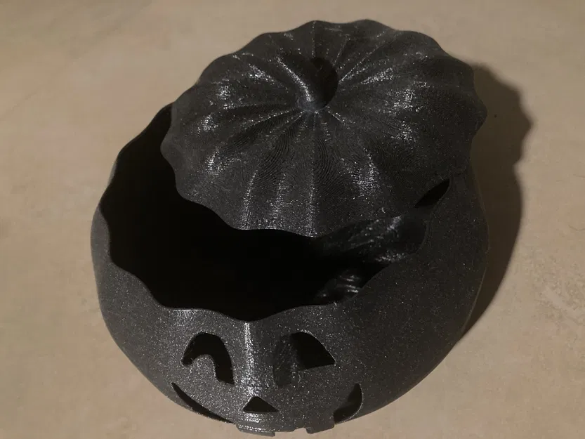 Đèn bí ngô Jack o Lantern có mặt và chân thú - Image 2