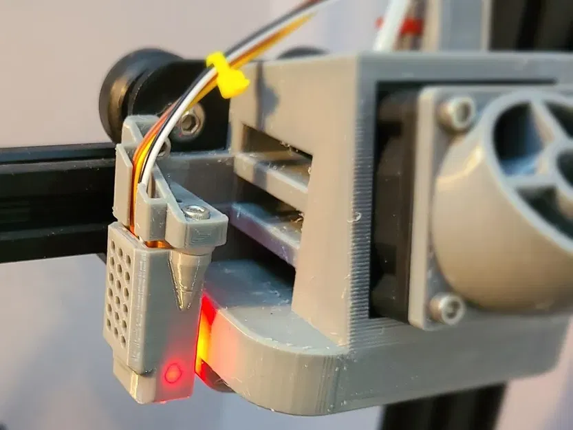 Nắp lưng và khoảng cách BLTouch khi lắp ngược - Image 2