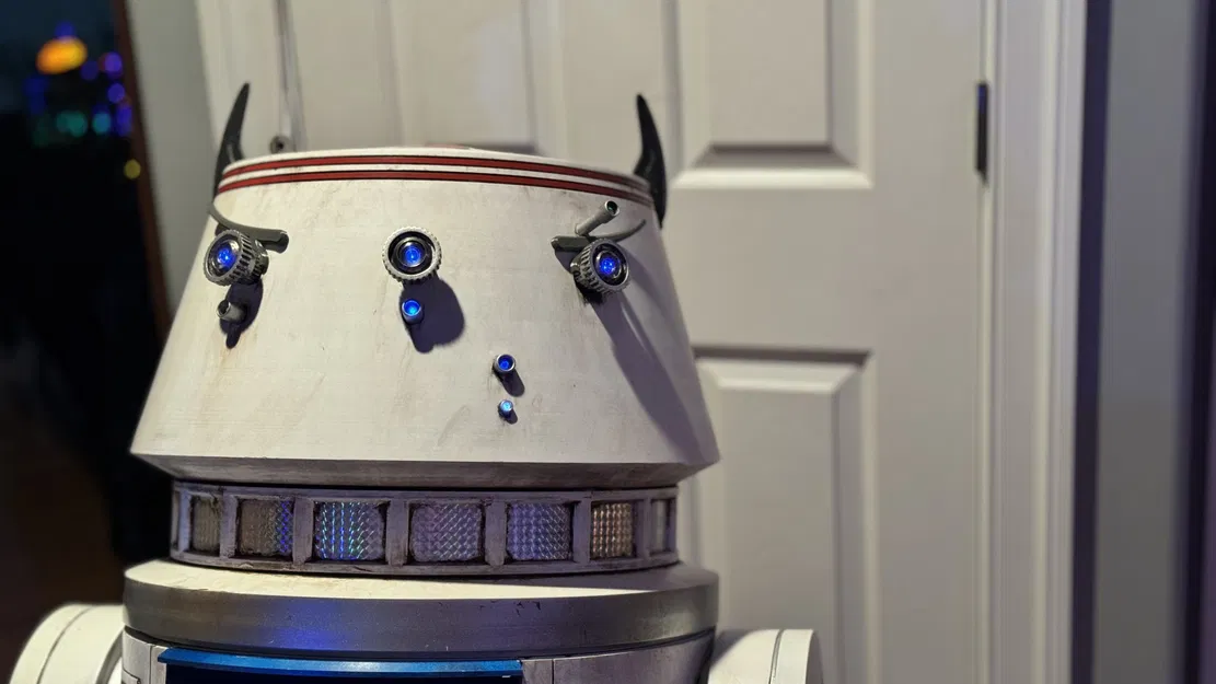 Trang phục Halloween R5-D4 với tai và lông mày Spock - Image 1