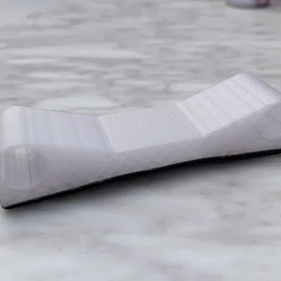 Đồ chặn cửa kéo từ hai phía cho thảm và sàn gỗ