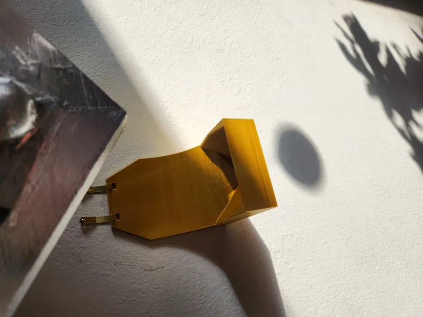 Giá treo khiên Hylian cho tường - Image 2