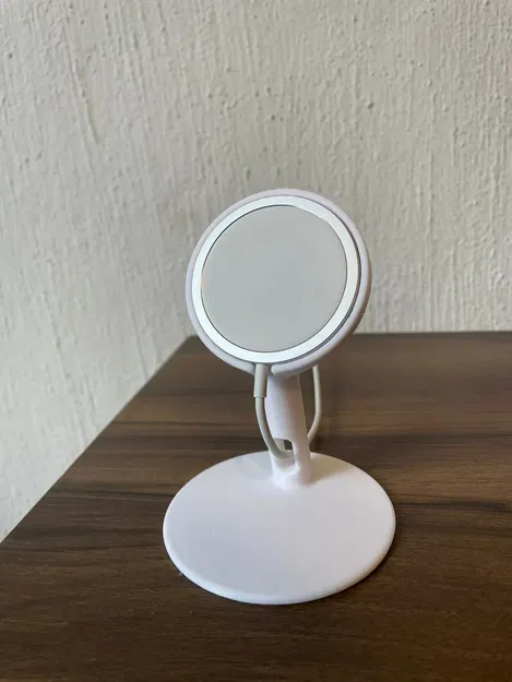 Giá đỡ điện thoại MagSafe không cần hỗ trợ - Image 1