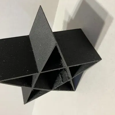 Giá đỡ bút hình sao độc đáo cho bàn làm việc