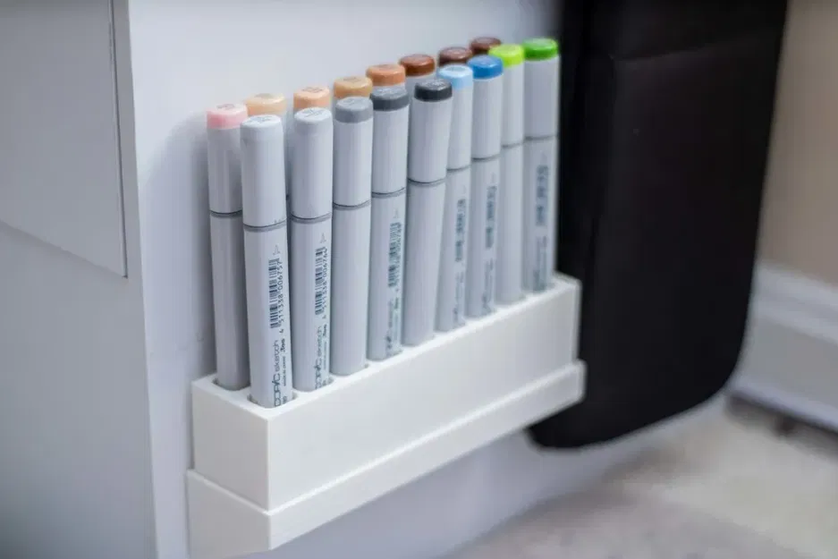 Khay và kệ tháo rời cho 18 bút Copic - Image 1