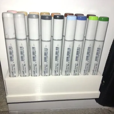 Khay và kệ tháo rời cho 18 bút Copic