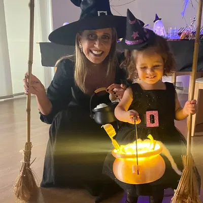 Nồi phép thuật Halloween phát sáng dễ lắp ráp