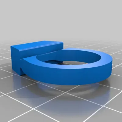 Nhẫn cho đại lý với ngăn bí mật để chứa tic-tac