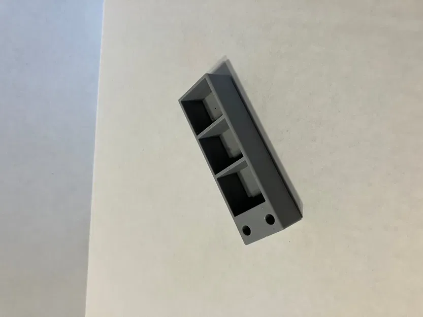 Giá đỡ cho cọ vẽ và lọ sơn Testor's - Image 2