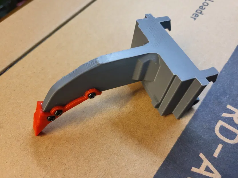 Móng vuốt Ripper cho máy xúc mini Lesu MCL8 - AOUE - Image 3