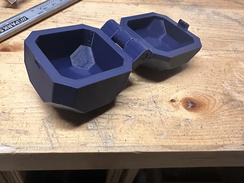 Hộp nhỏ đựng trang sức in từ Fusion 360 - Image 1