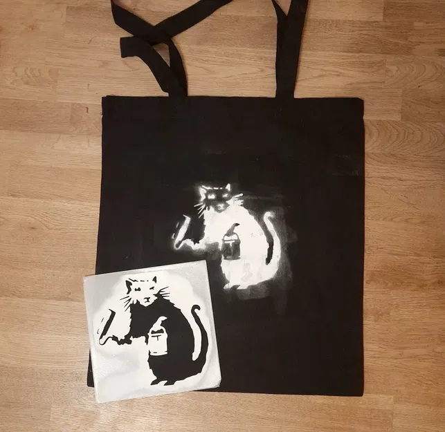 Stencil chuột lăn của Banksy để phun sơn - Image 2