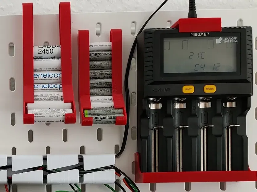 Giá đỡ sạc pin miboxer c4-12 cho bảng skadis ikea - Image 1