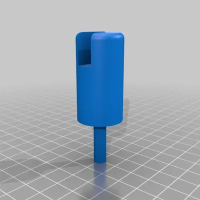 Giá đỡ danh thiếp hình chai sơn móng tay