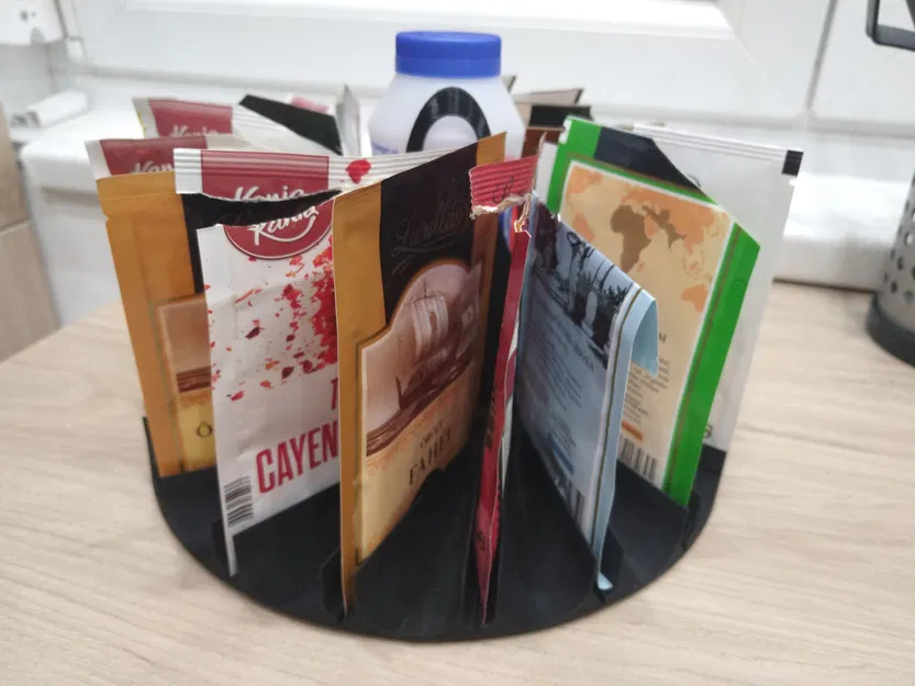 Giá đỡ gia vị kiểu Lazy Susan với 18+1 ngăn - Image 1