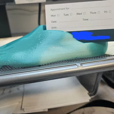 Giá đỡ danh thiếp hình bàn chân cho bác sĩ chân.