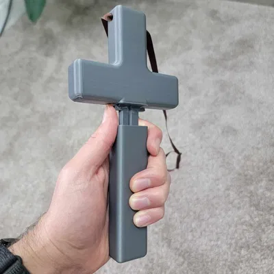 Kiếm Kogatana Hitotsuki (Kiếm Chéo) của Dracule Mihawk trong One-Piece