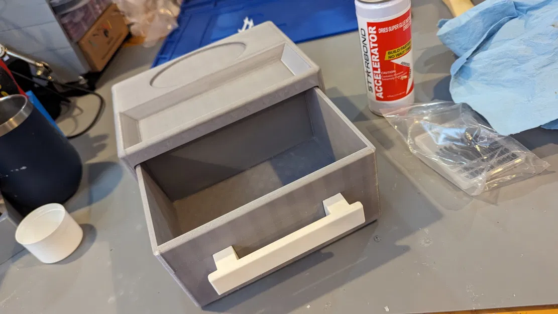 Giá đỡ đồng hồ báo thức và ngăn kéo đầu giường - Image 2