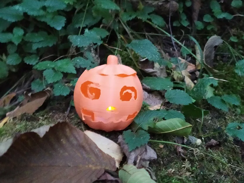 Đèn bí ngô Jack-O-Lantern cho trang trí Halloween - Image 1