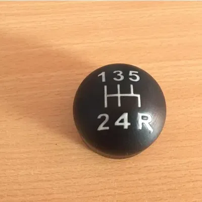 Núm chuyển số 5 cấp cho Alfa Romeo 147