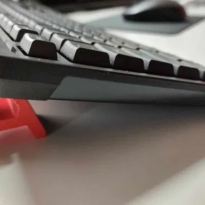 Giá đỡ góc cho bàn phím giúp nâng cao tính ergonomics