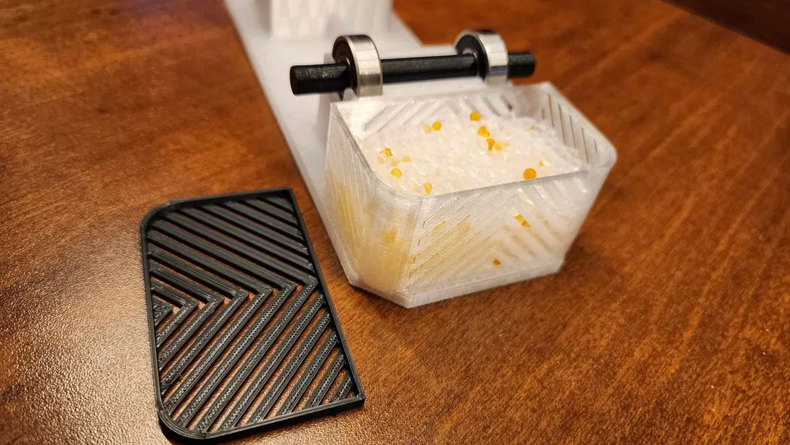 Bình chứa ngũ cốc Plastic House với giá đỡ cuộn tích hợp - Image 7