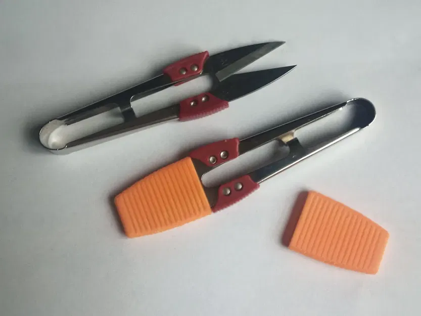 Bọc bảo vệ cho kéo cắt chỉ tránh lưỡi sắc bén - Image 1