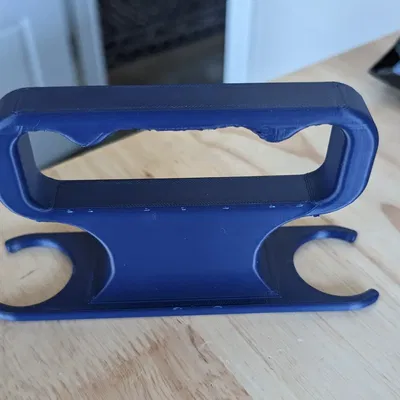 Giá đỡ chai nước ngọt 3 lít tại Texas