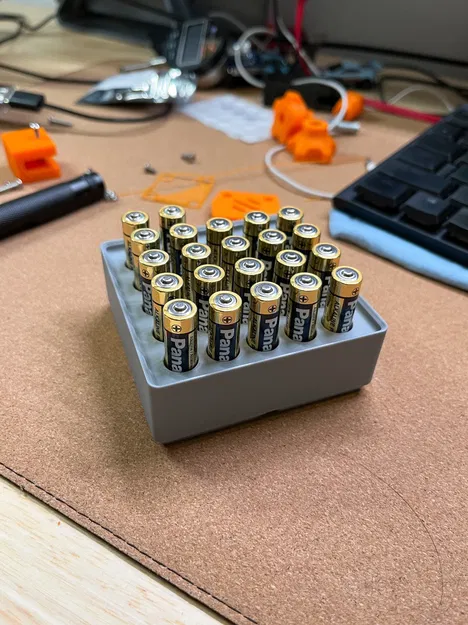 Hộp đựng pin AAA Gridfinity cho 25 viên pin - Image 1