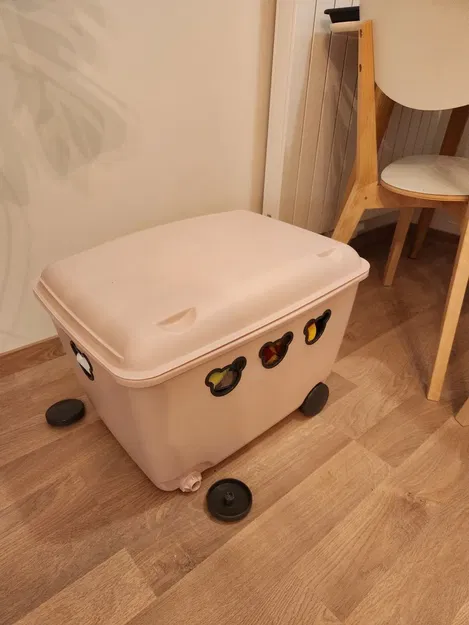 Bánh xe thay thế cho hộp đồ chơi - Image 1