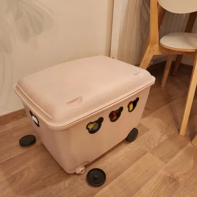 Bánh xe thay thế cho hộp đồ chơi