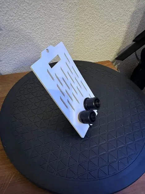 Bảng mặt Lian-Li O11 Dynamic XL cho cáp và làm mát nước - Image 4