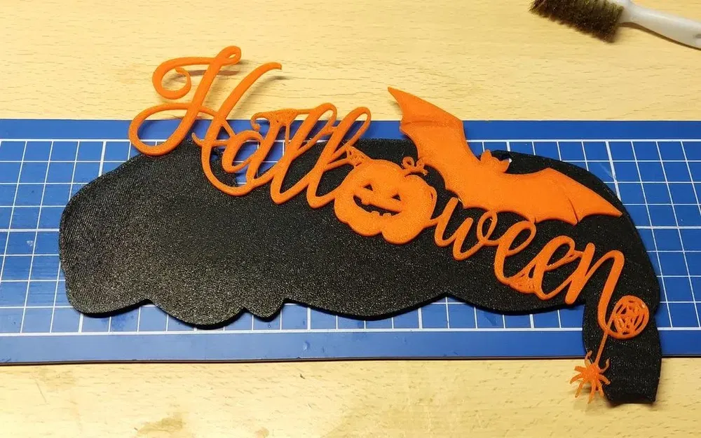 Biển hiệu Halloween với hình dơi trang trí - Image 2