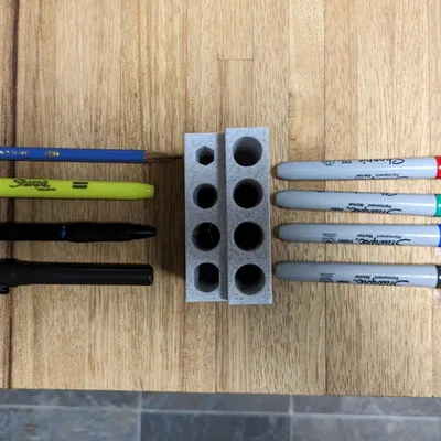 Giá đỡ dụng cụ viết đa năng cho bàn làm việc