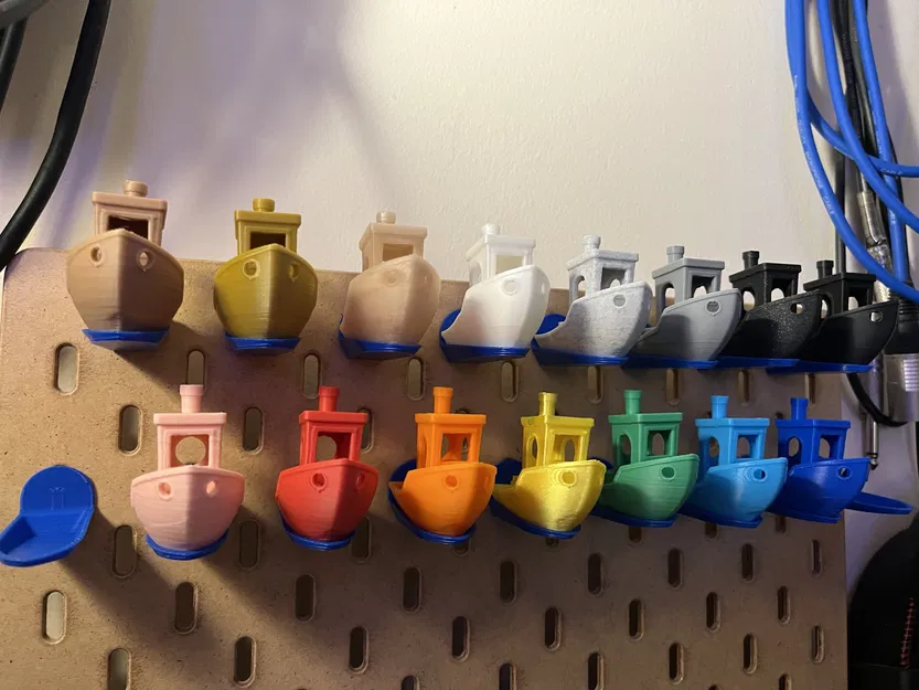 Giá đỡ Benchy cho bảng Skadis bằng gỗ - Image 1