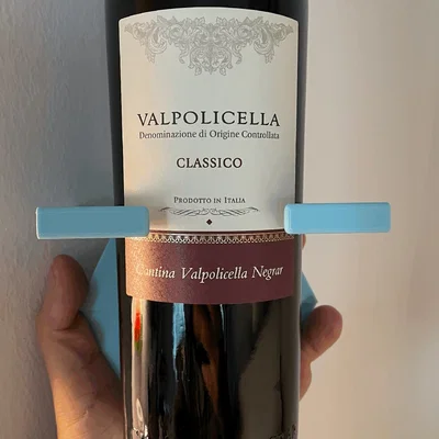 Giá treo chai rượu vang treo tường thanh lịch